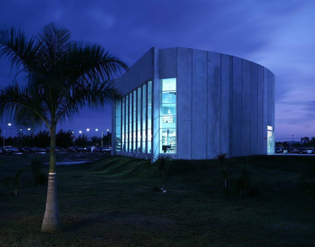 Biblioteca Universidad Marista - 05