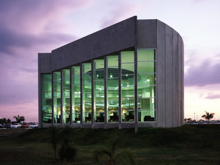 Biblioteca Univ. Marista